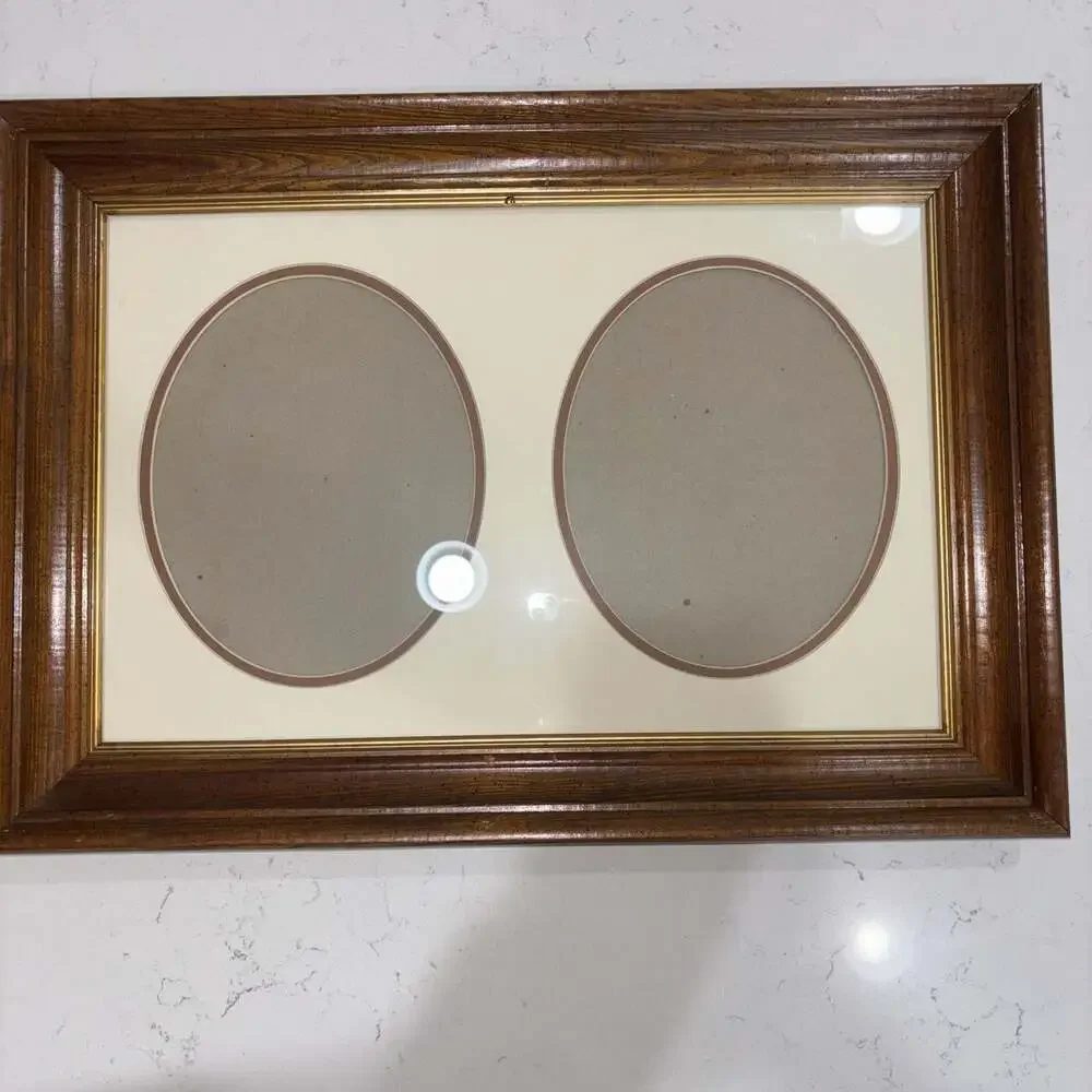 Vintage Wooden Double Oval Photo Frame with Gold Tone Detail 24”x17”